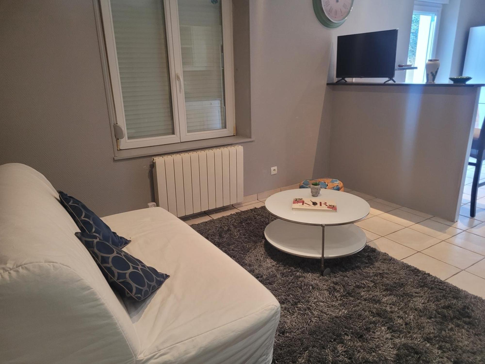 Appartement Cosy Dans Beau Village De Champagne Cormicy エクステリア 写真