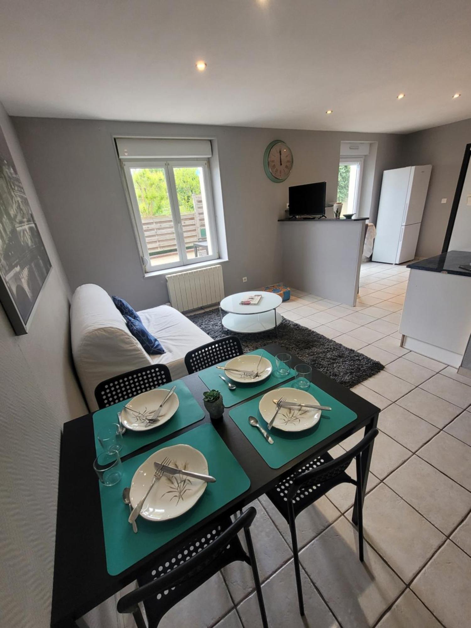 Appartement Cosy Dans Beau Village De Champagne Cormicy エクステリア 写真